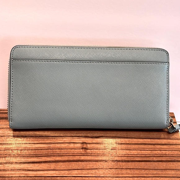 Kate Spade Leila Wallet - Picture 4 of 10